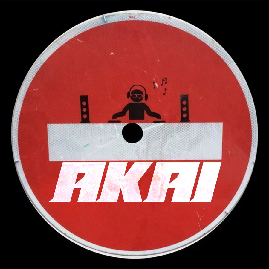 Copertina Akai